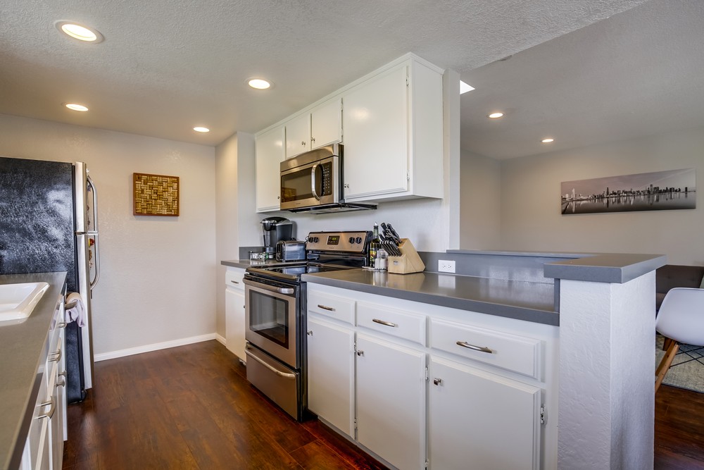 Virtual tour photo 20 of 37 for 2835 C St #6
