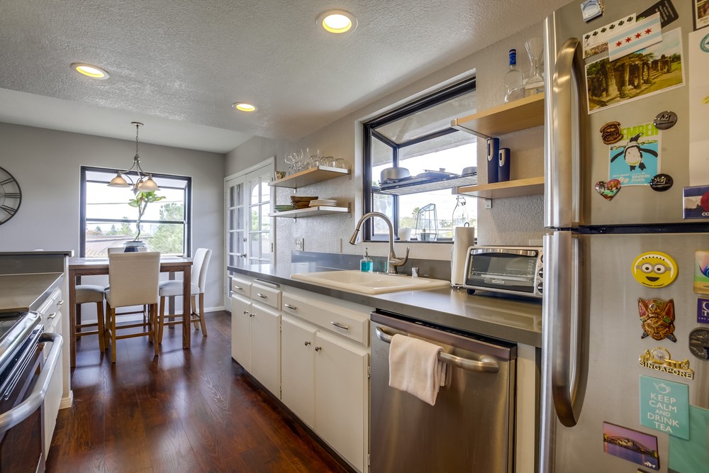 Virtual tour photo 22 of 37 for 2835 C St #6