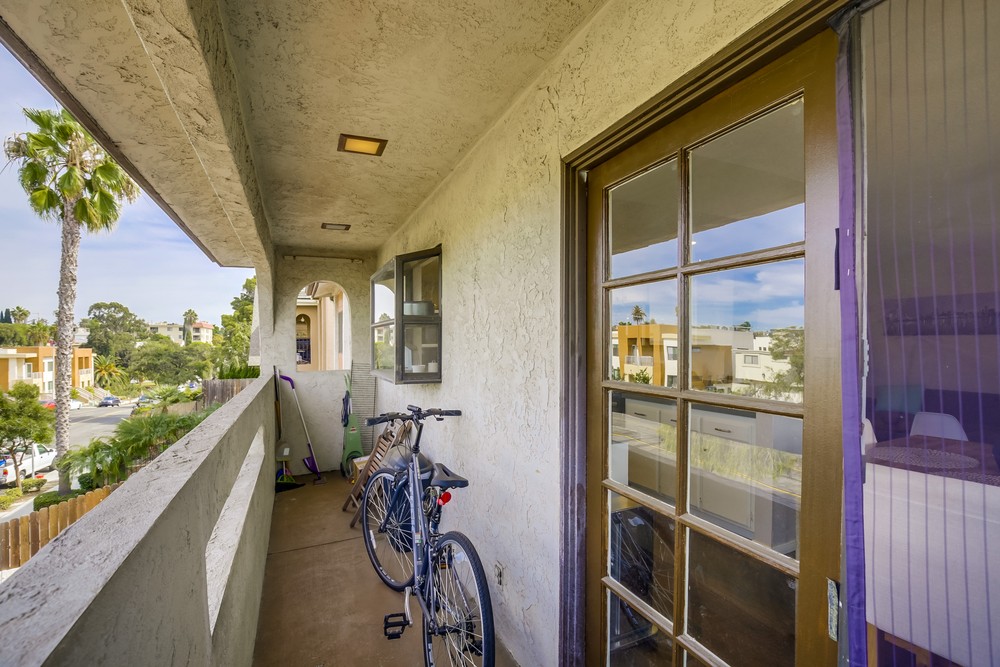 Virtual tour photo 36 of 37 for 2835 C St #6
