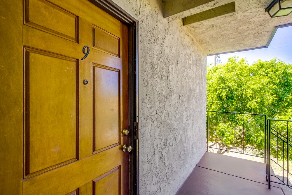 Virtual tour photo 16 of 44 for 2835 C St UNIT 9