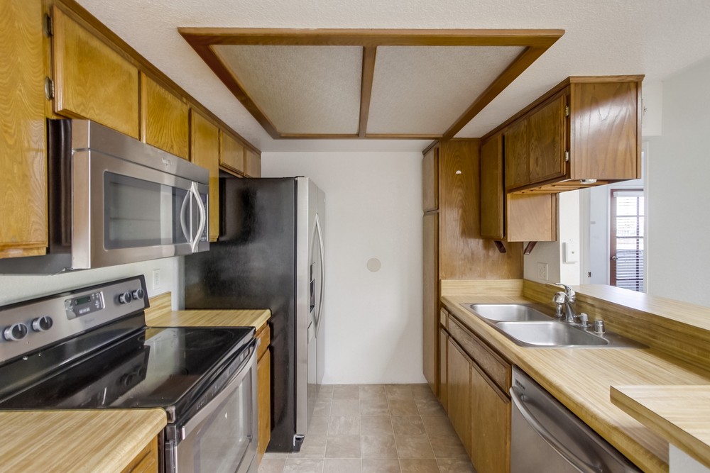 Virtual tour photo 25 of 44 for 2835 C St UNIT 9