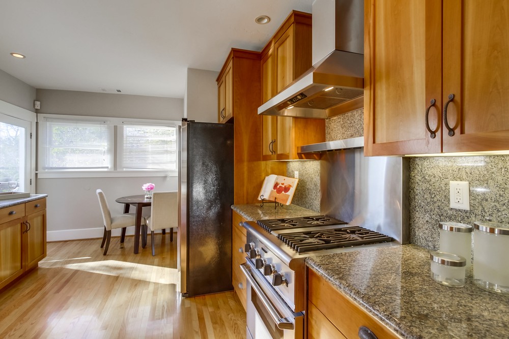 Virtual tour photo 18 of 37 for 2836 30th St