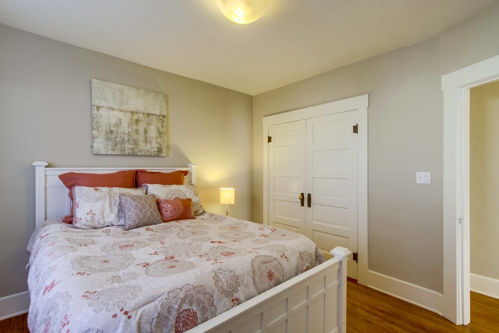 Virtual tour photo 23 of 37 for 2836 30th St