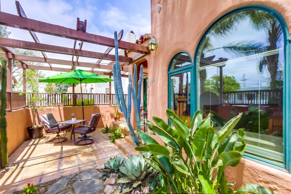 Virtual tour photo 8 of 44 for 2836 Lincoln Ave