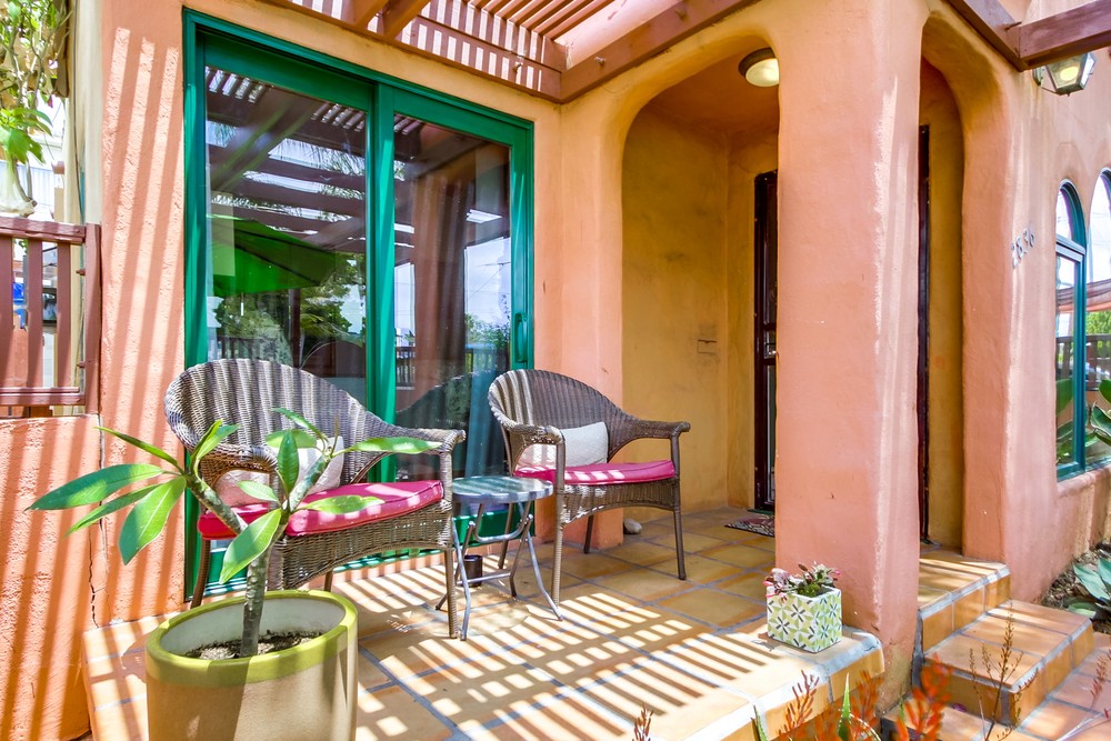 Virtual tour photo 9 of 44 for 2836 Lincoln Ave