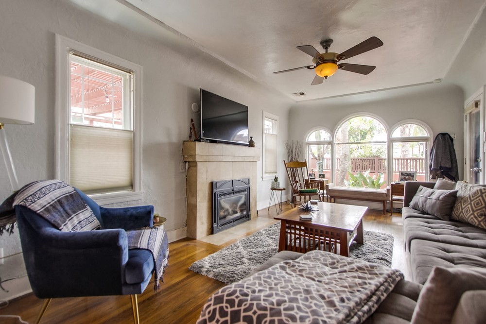 Virtual tour photo 18 of 44 for 2836 Lincoln Ave