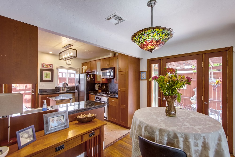 Virtual tour photo 21 of 44 for 2836 Lincoln Ave