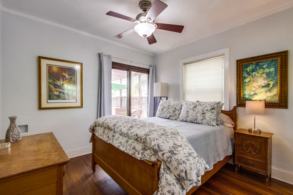 Virtual tour photo 27 of 44 for 2836 Lincoln Ave