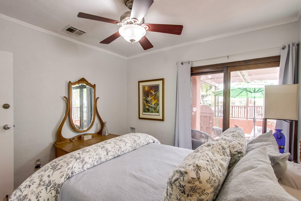 Virtual tour photo 28 of 44 for 2836 Lincoln Ave