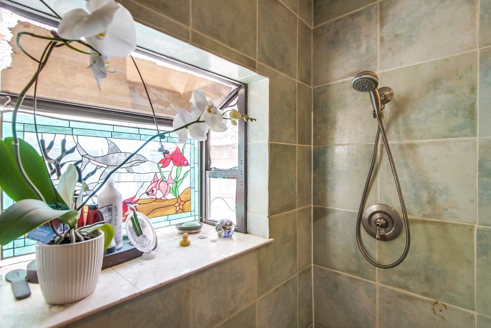 Virtual tour photo 34 of 44 for 2836 Lincoln Ave