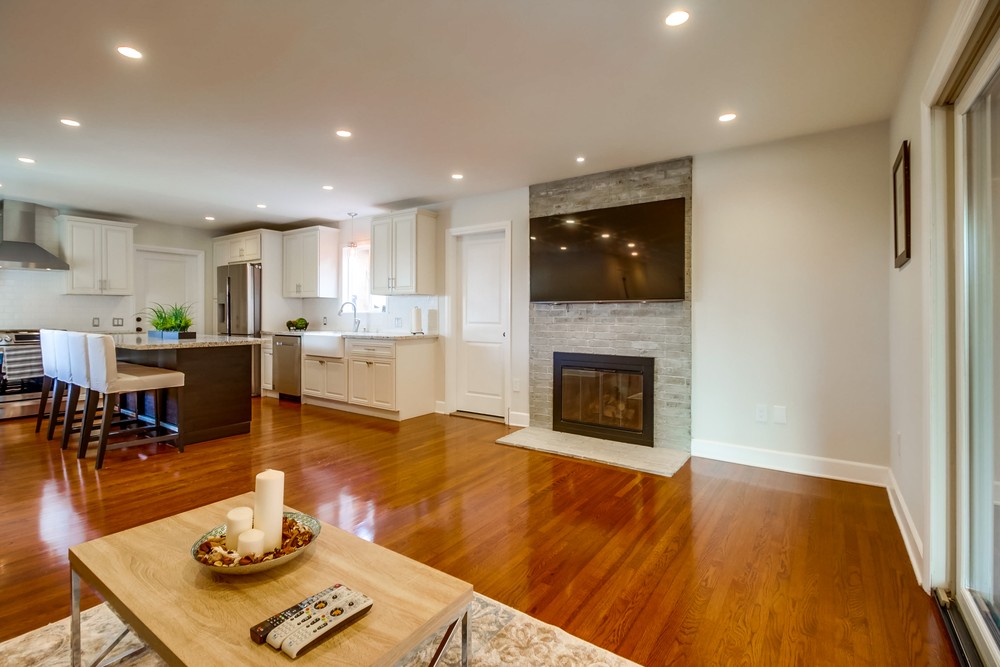 Virtual tour photo 9 of 52 for 2836 Rockne St