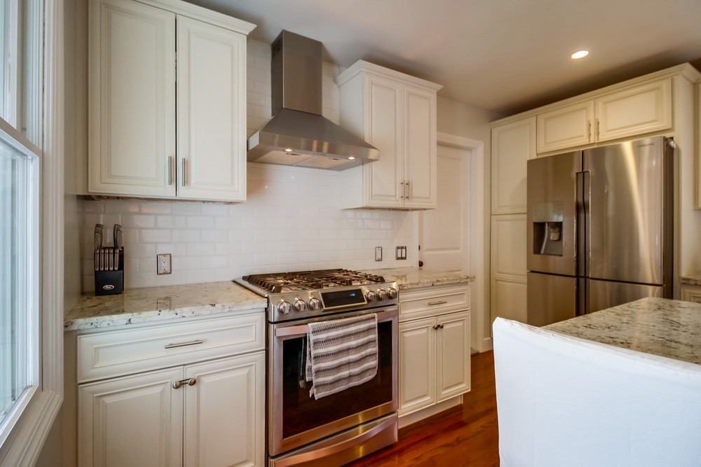 Virtual tour photo 19 of 52 for 2836 Rockne St