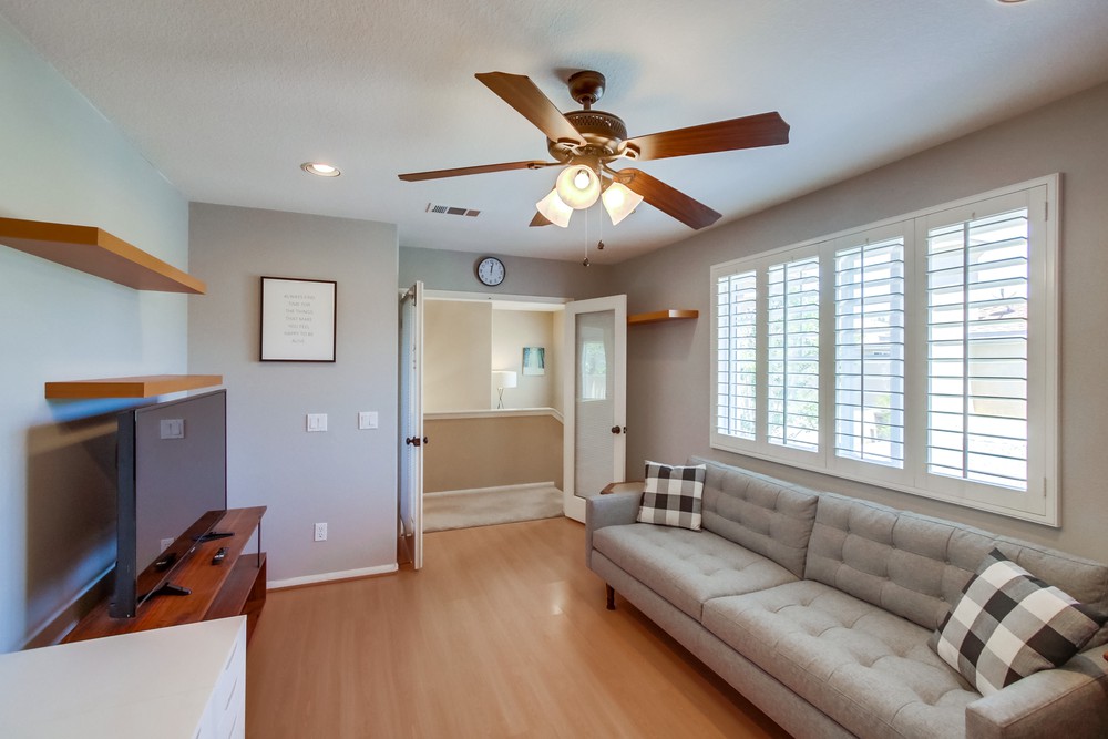 Virtual tour photo 23 of 46 for 2837 W Canyon Ave.