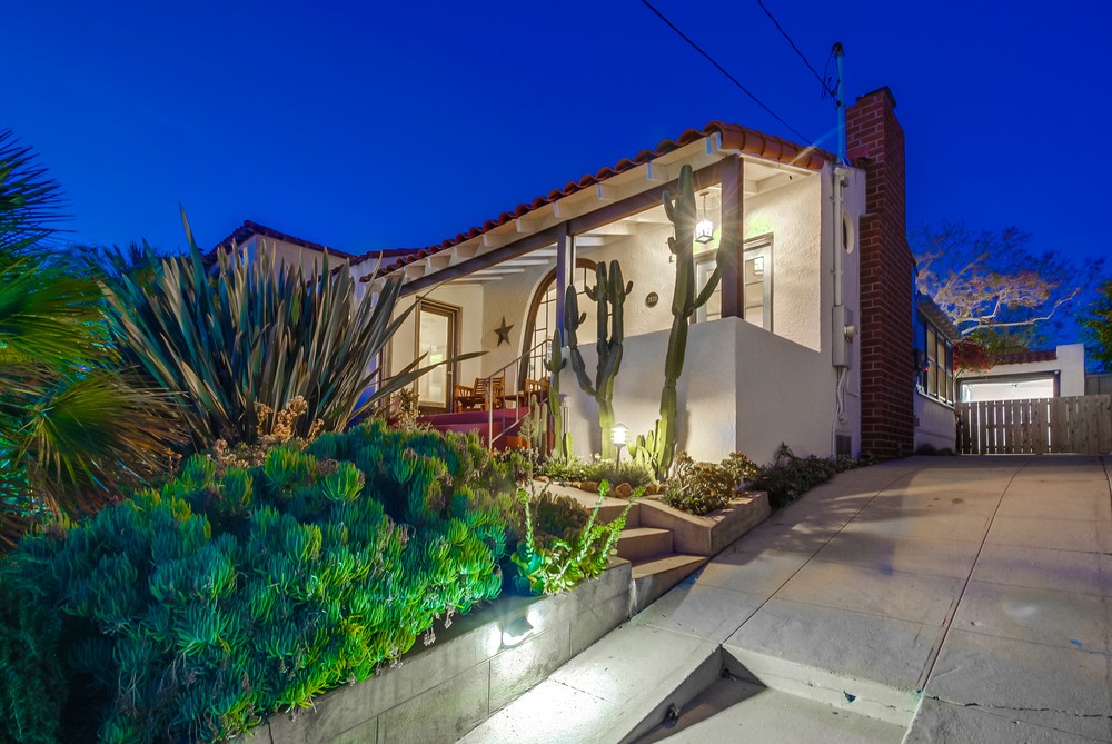 Virtual tour photo 4 of 115 for 2839 State St
