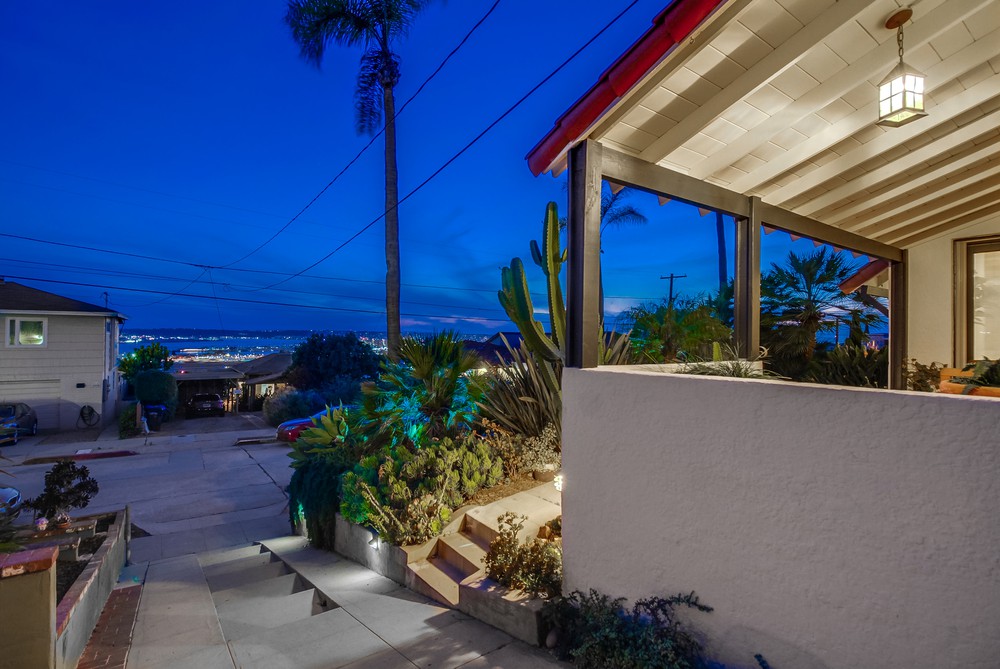 Virtual tour photo 6 of 115 for 2839 State St
