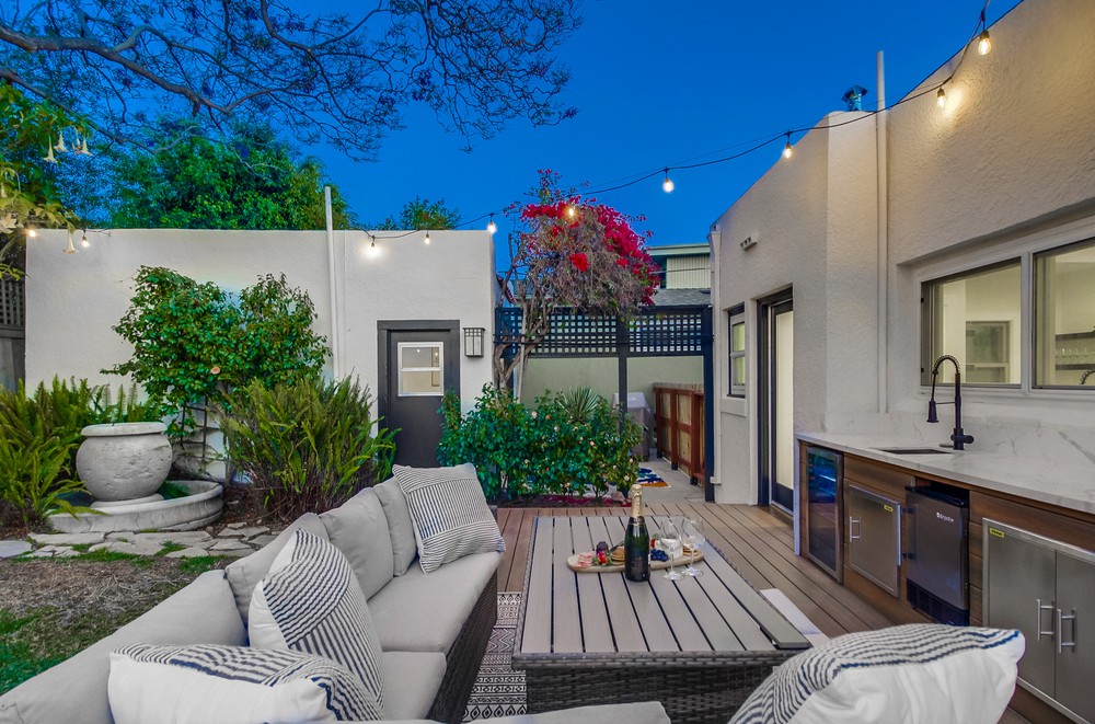 Virtual tour photo 21 of 115 for 2839 State St