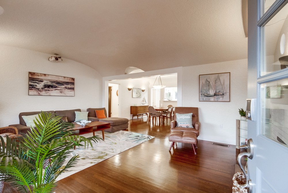 Virtual tour photo 35 of 115 for 2839 State St