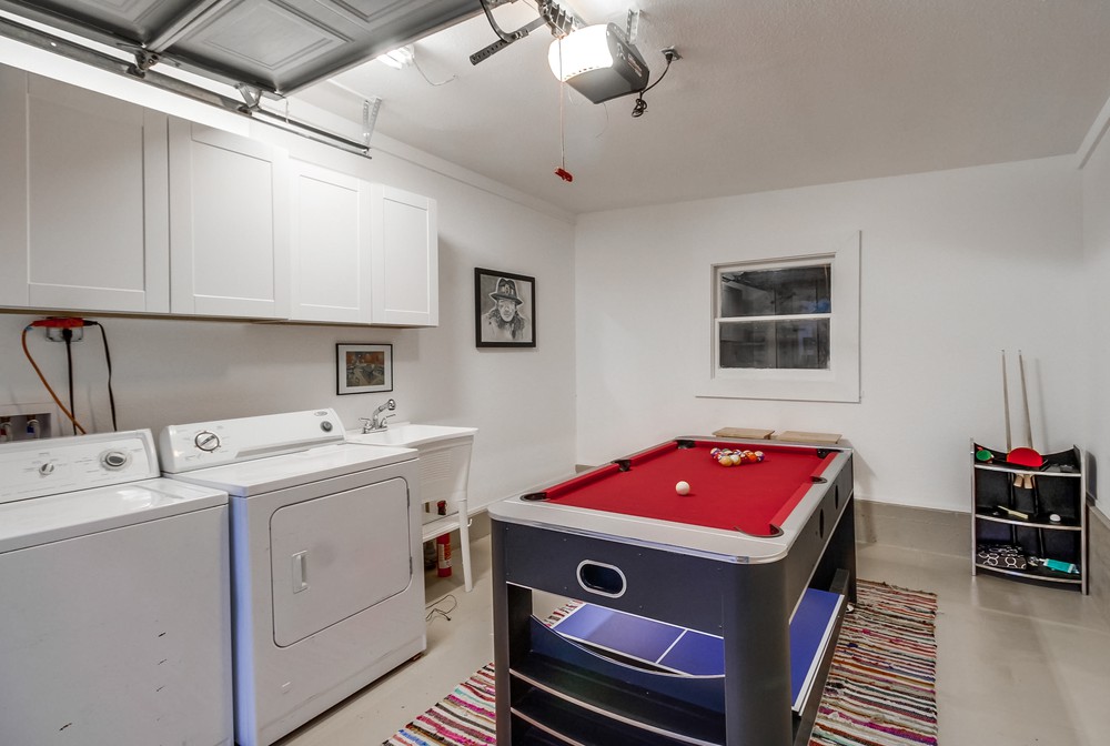 Virtual tour photo 86 of 115 for 2839 State St