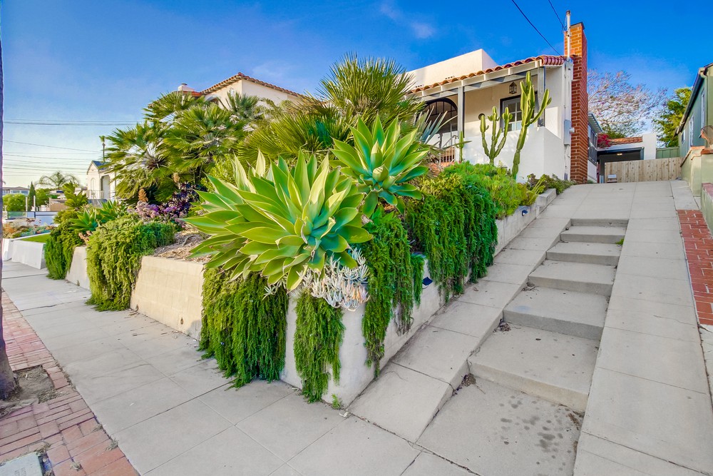 Virtual tour photo 87 of 115 for 2839 State St