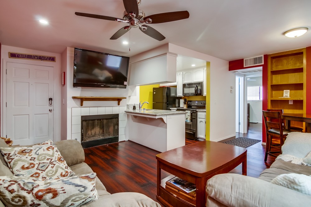 Virtual tour photo 11 of 29 for 2840 C St #4