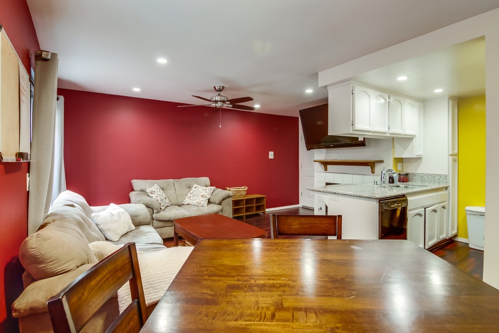 Virtual tour photo 17 of 29 for 2840 C St #4