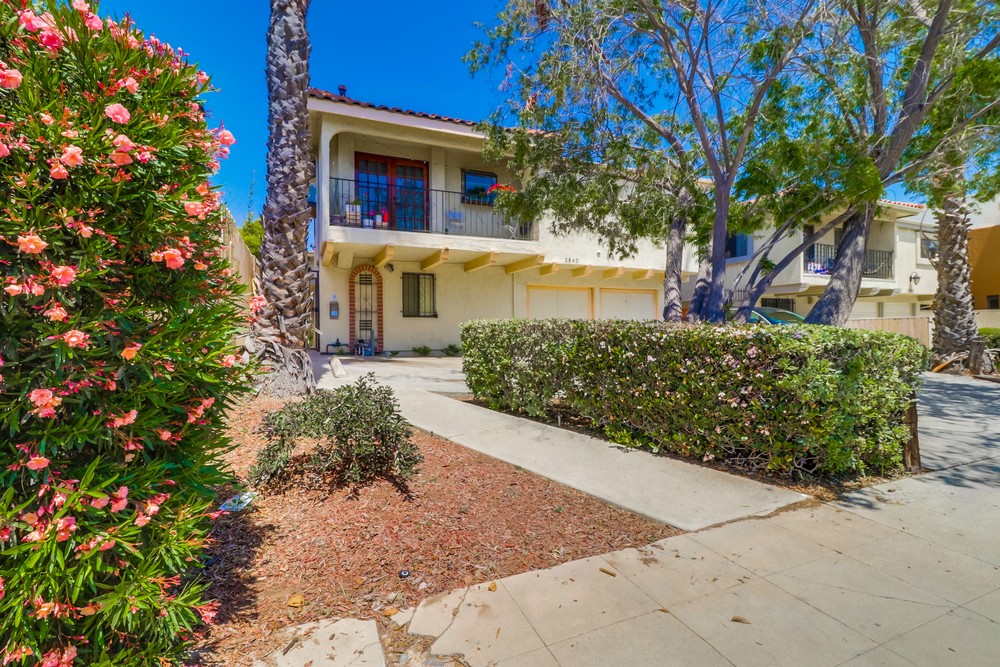 Virtual tour photo 3 of 34 for 2840 C St UNIT 1
