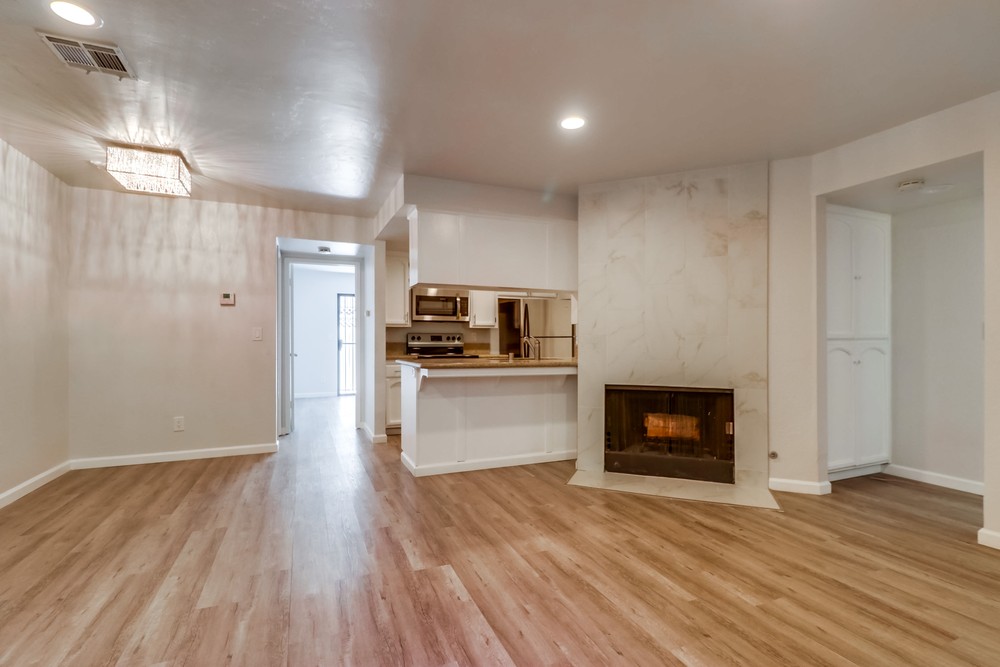 Virtual tour photo 8 of 34 for 2840 C St UNIT 1