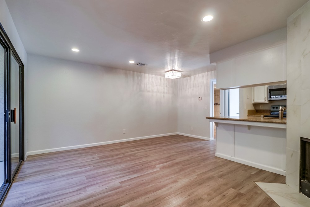 Virtual tour photo 12 of 34 for 2840 C St UNIT 1