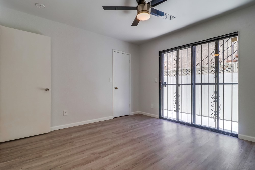 Virtual tour photo 25 of 34 for 2840 C St UNIT 1