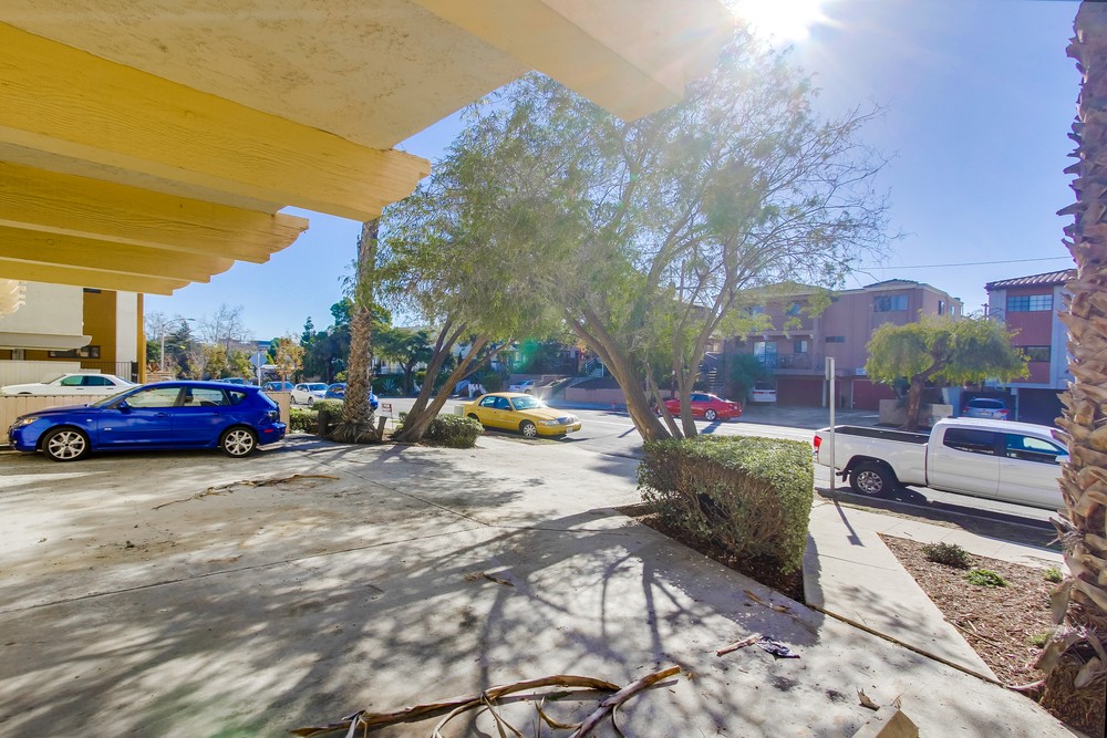 Virtual tour photo 7 of 28 for 2840 C St Unit 3