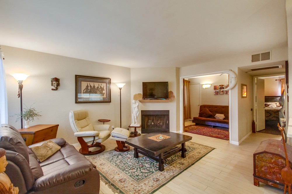 Virtual tour photo 11 of 28 for 2840 C St Unit 3