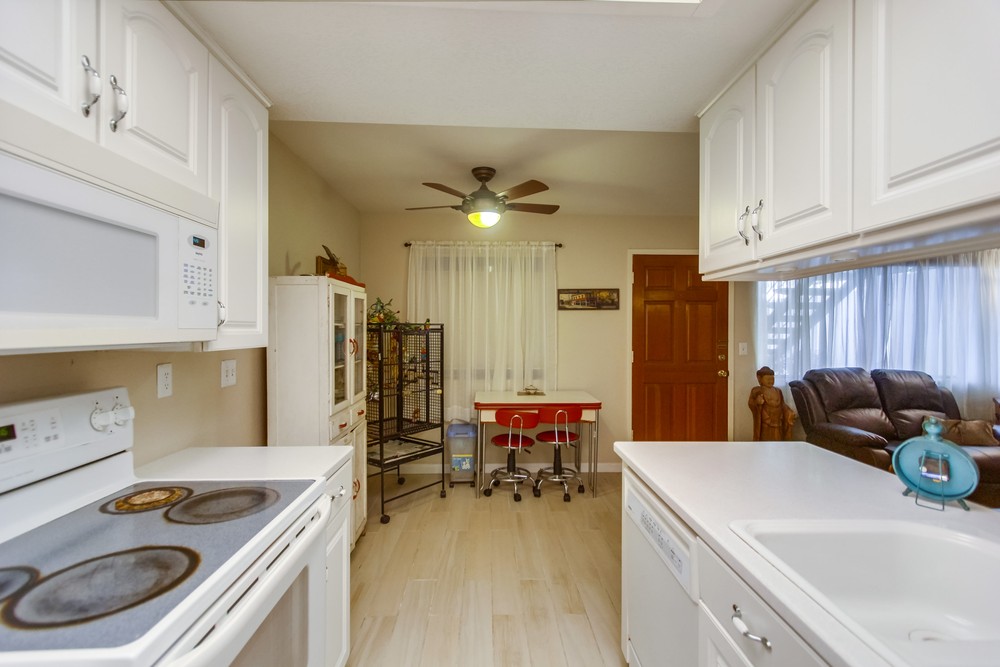 Virtual tour photo 21 of 28 for 2840 C St Unit 3