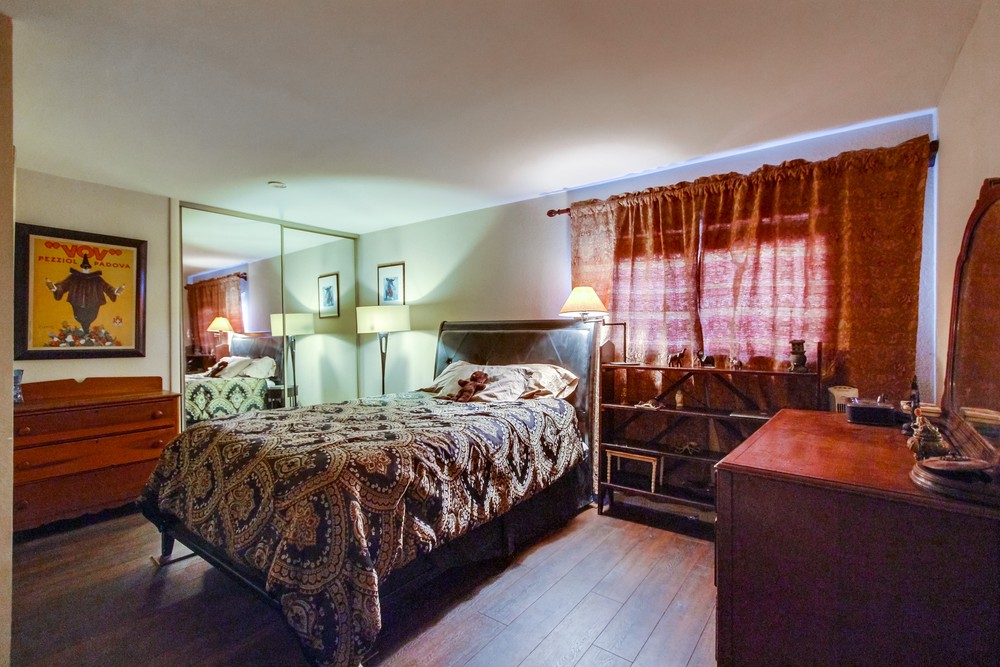 Virtual tour photo 25 of 28 for 2840 C St Unit 3