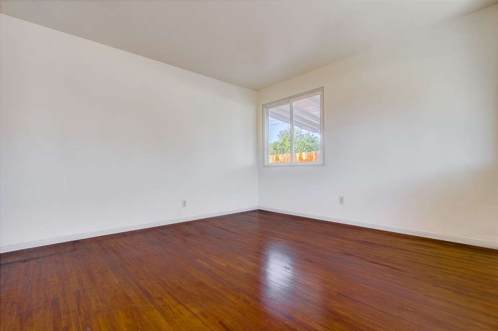 Virtual tour photo 27 of 56 for 2840 Nye Street