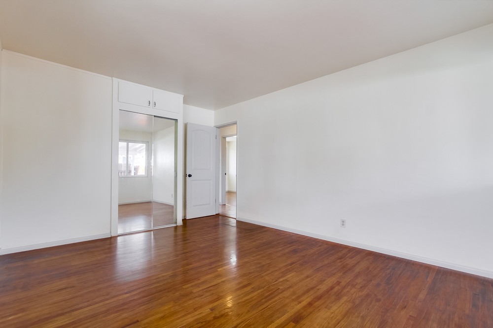 Virtual tour photo 29 of 56 for 2840 Nye Street