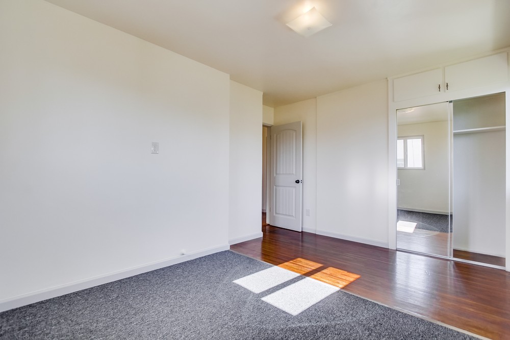 Virtual tour photo 32 of 56 for 2840 Nye Street
