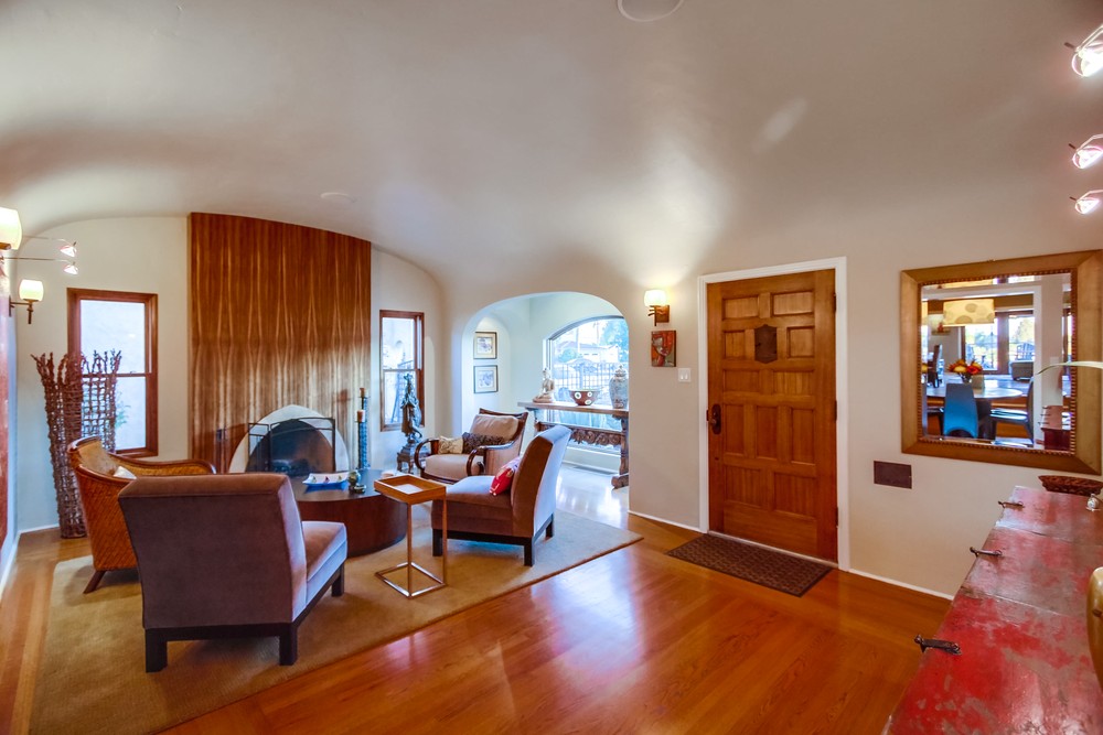 Virtual tour photo 10 of 67 for 2841 Boundary St