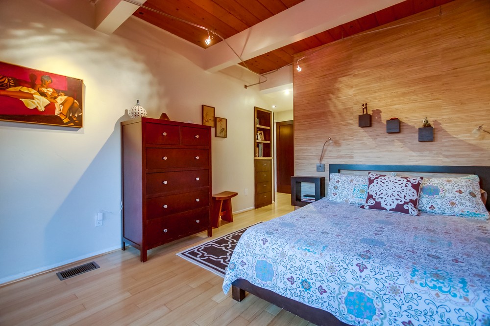 Virtual tour photo 30 of 67 for 2841 Boundary St