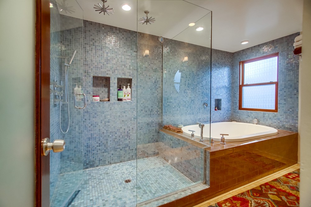 Virtual tour photo 31 of 67 for 2841 Boundary St