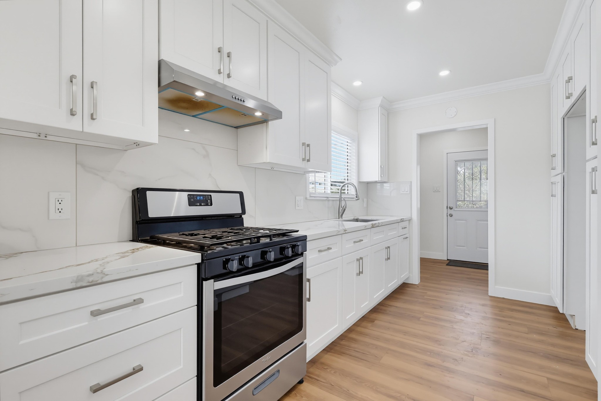 Virtual tour photo 20 of 77 for 2841 E 69th St