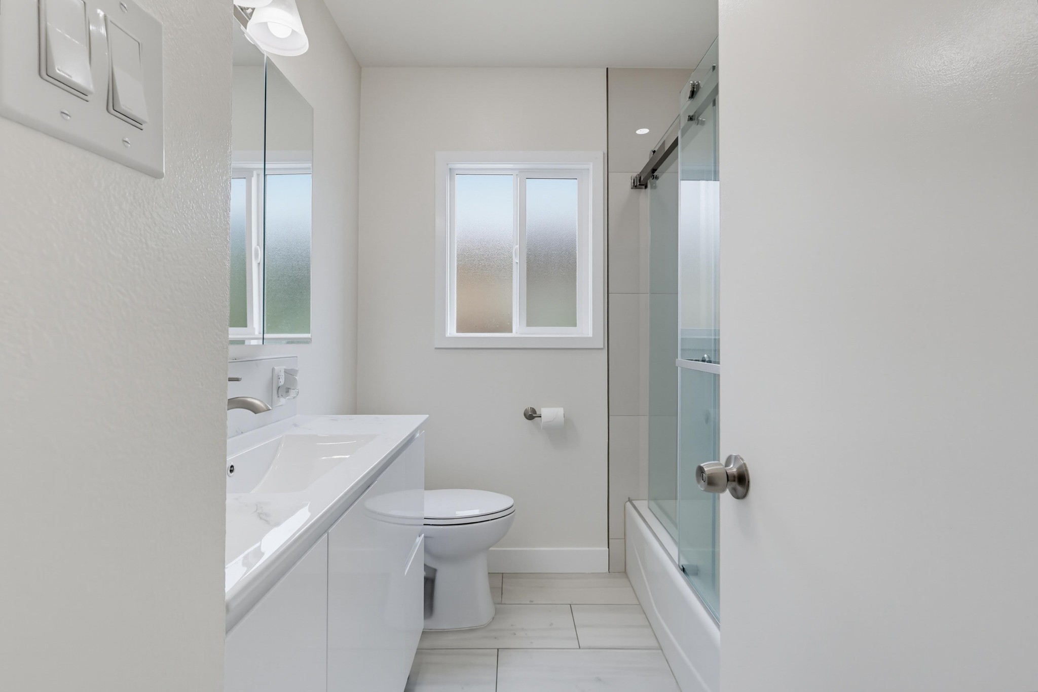 Virtual tour photo 45 of 77 for 2841 E 69th St