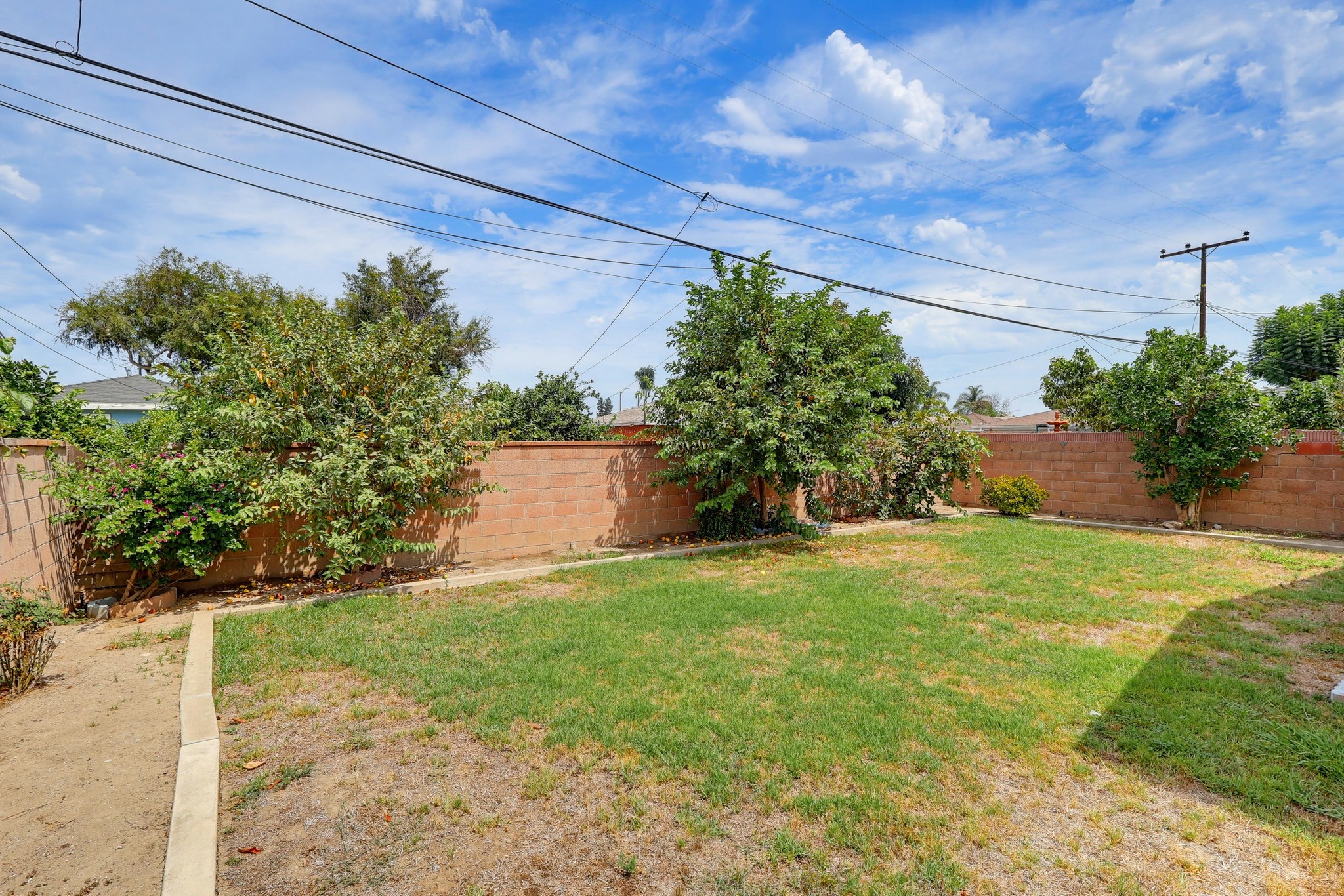 Virtual tour photo 68 of 77 for 2841 E 69th St