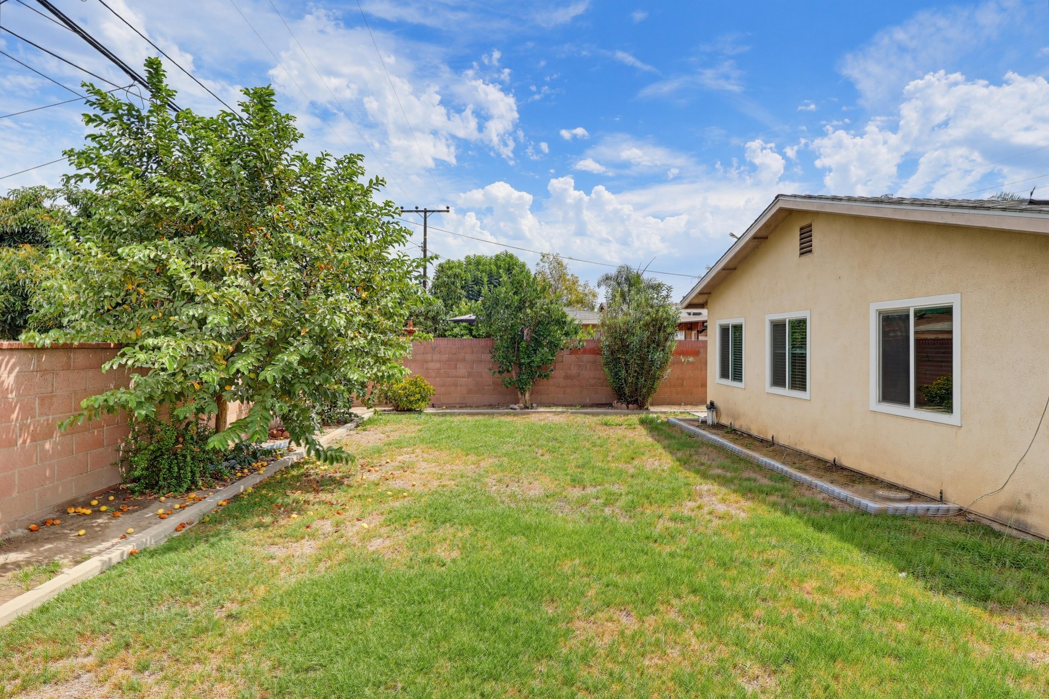Virtual tour photo 70 of 77 for 2841 E 69th St