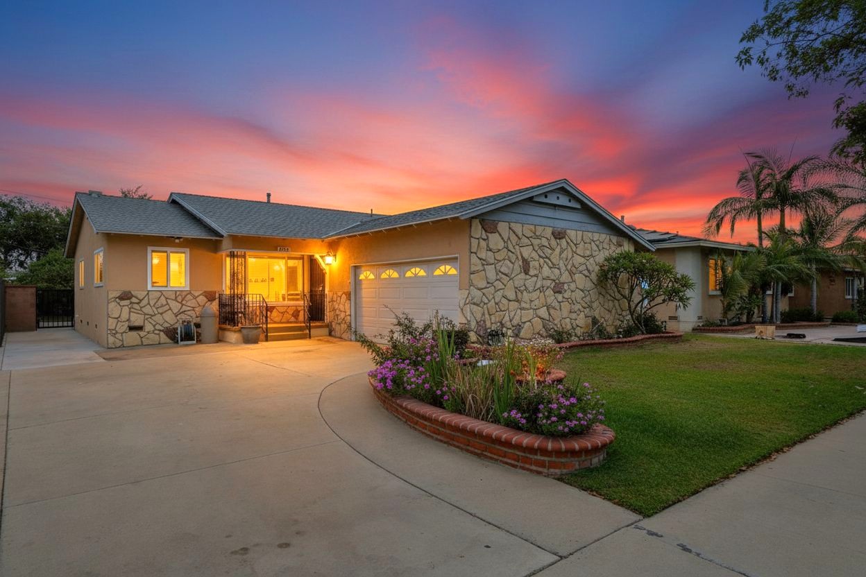 Virtual tour photo 77 of 77 for 2841 E 69th St