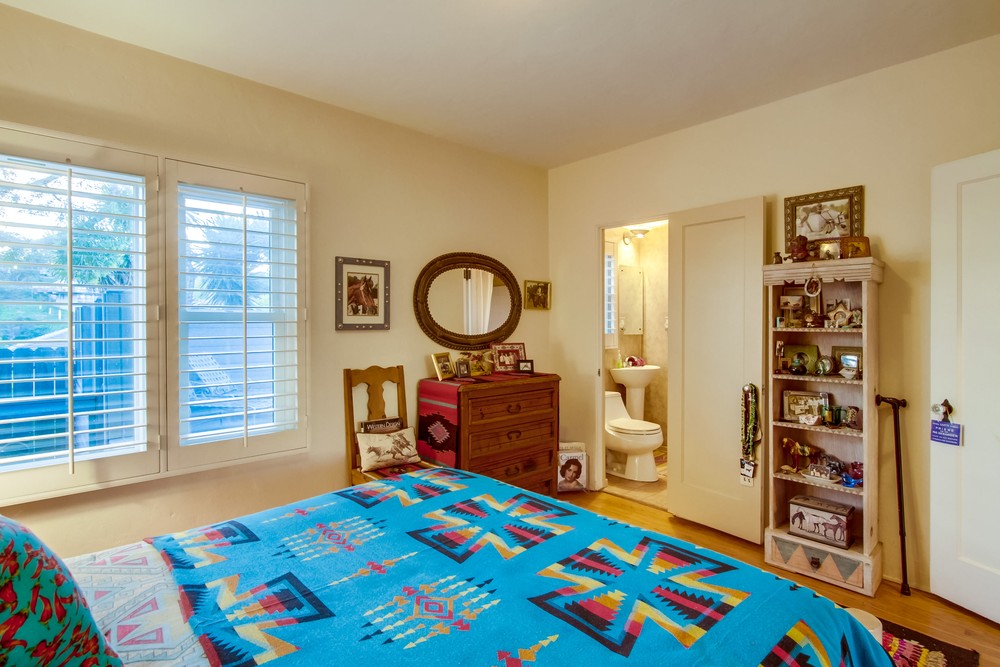 Virtual tour photo 32 of 54 for 2842 Dove St