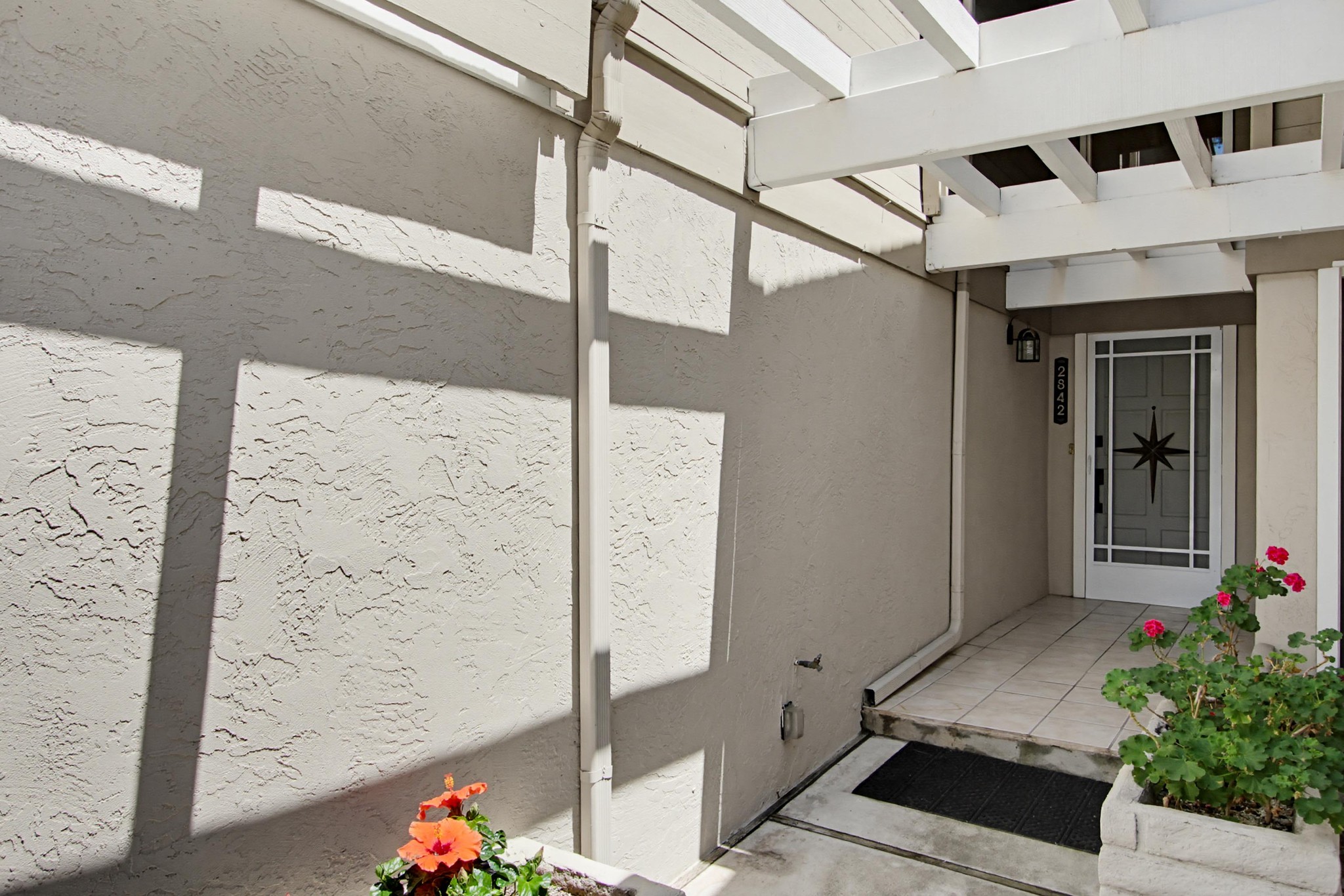 Virtual tour photo 5 of 55 for 2842 Luciernaga St