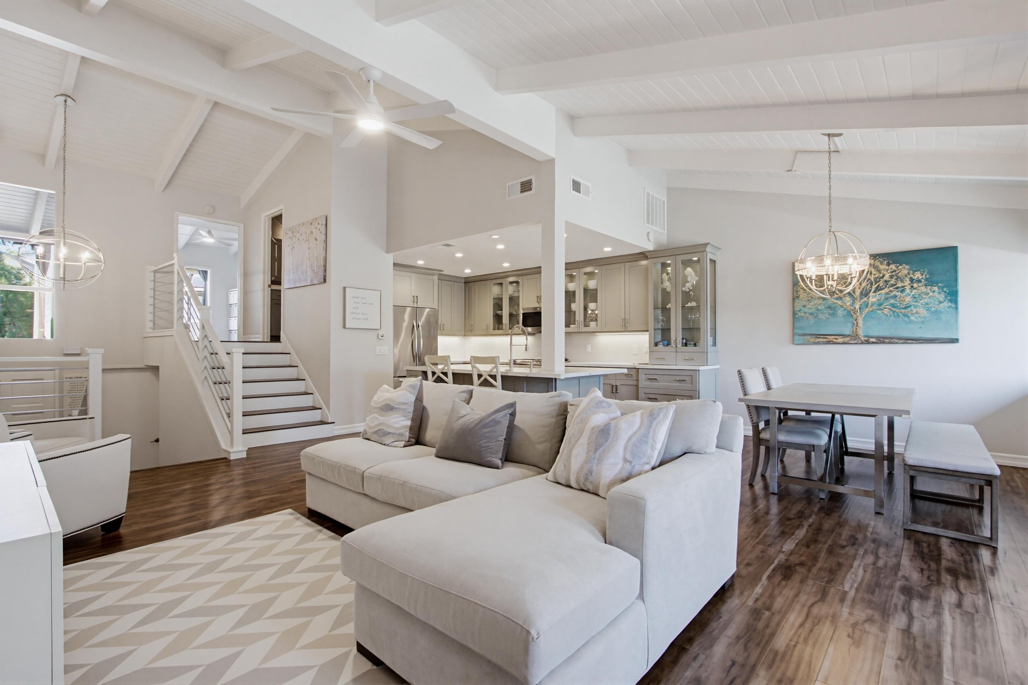 Virtual tour photo 9 of 55 for 2842 Luciernaga St
