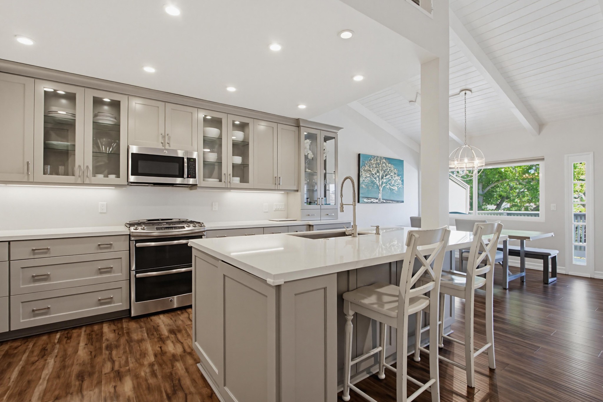 Virtual tour photo 17 of 55 for 2842 Luciernaga St