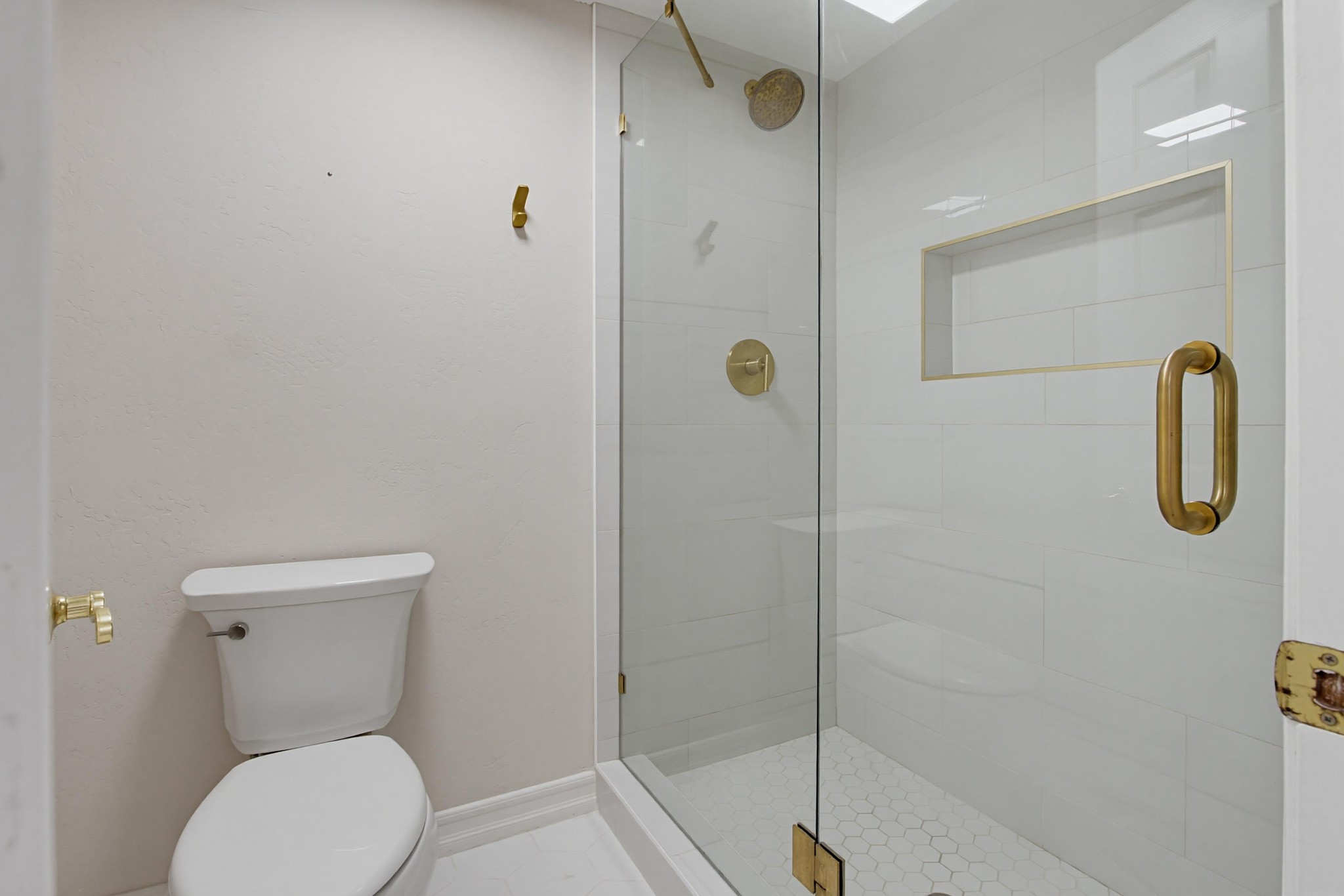 Virtual tour photo 31 of 55 for 2842 Luciernaga St