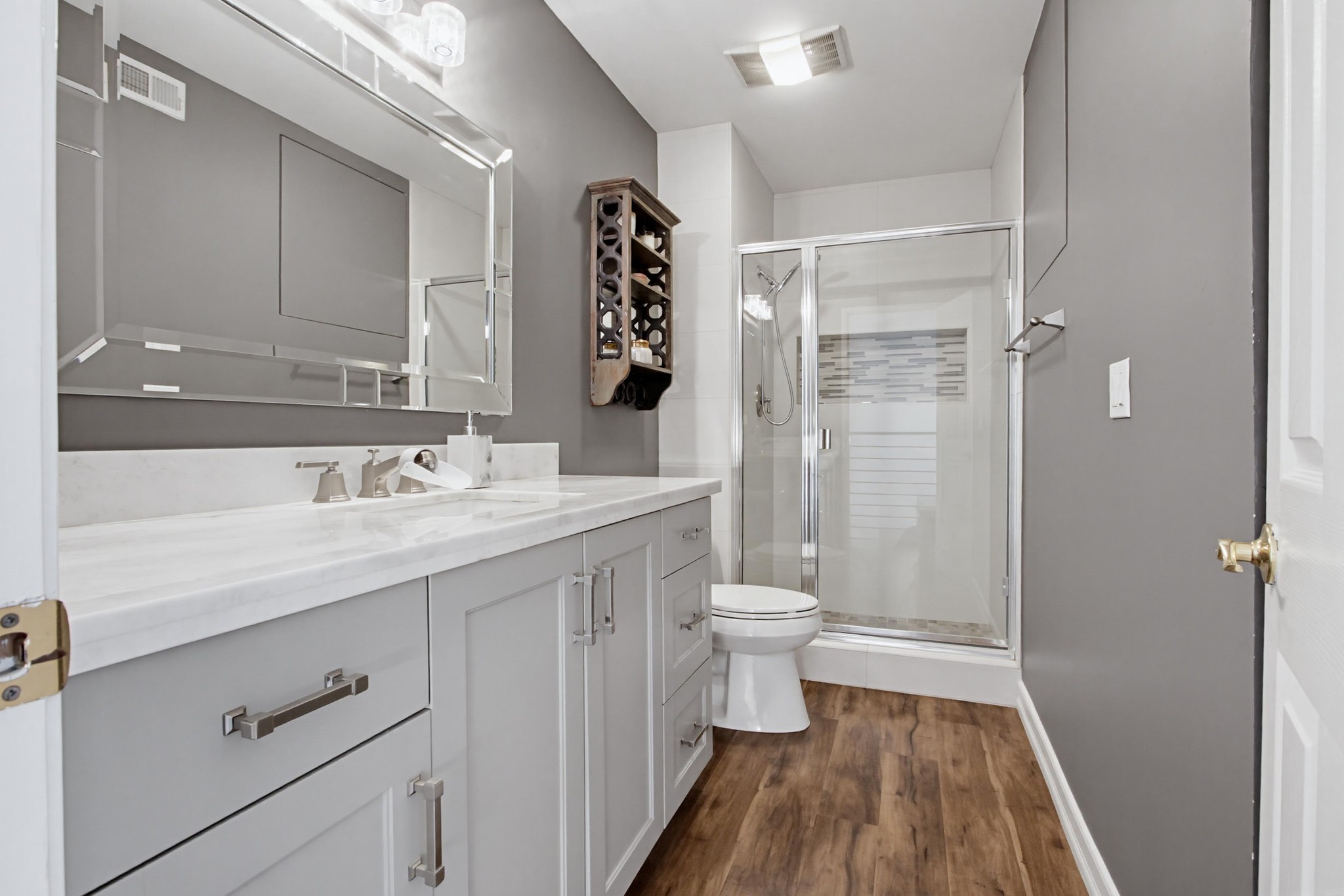Virtual tour photo 45 of 55 for 2842 Luciernaga St